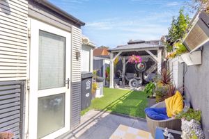 Photo 8- click for photo gallery